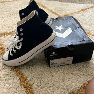 Chuck Taylor Platforms